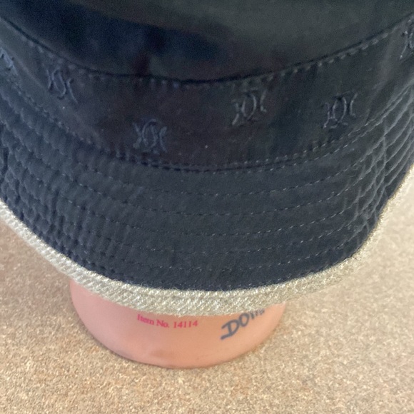 Chapeaux MOTSCH POOR HERMES VINTAGE SILK HAT - Picture 5 of 8